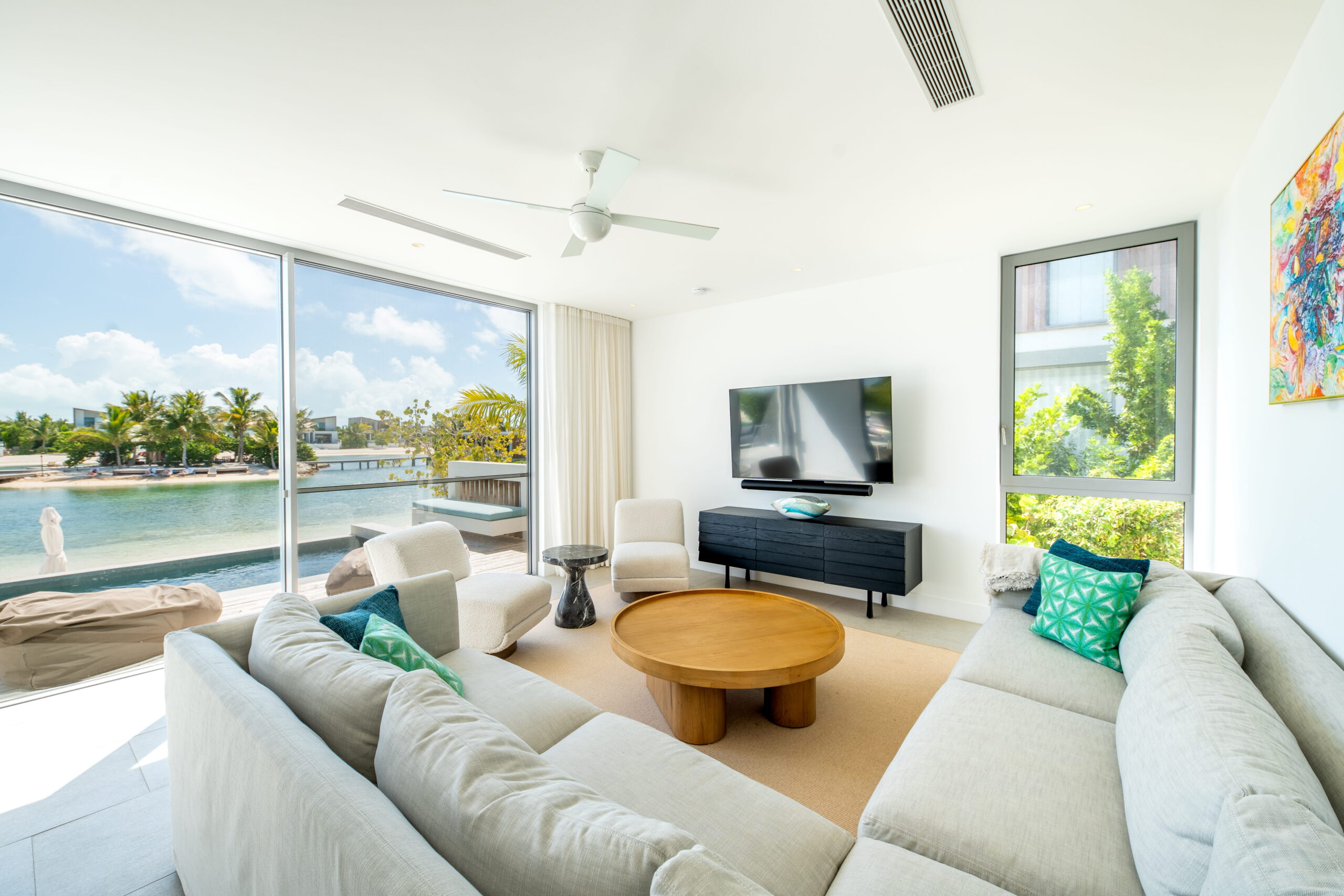 SB LV16 Living Area